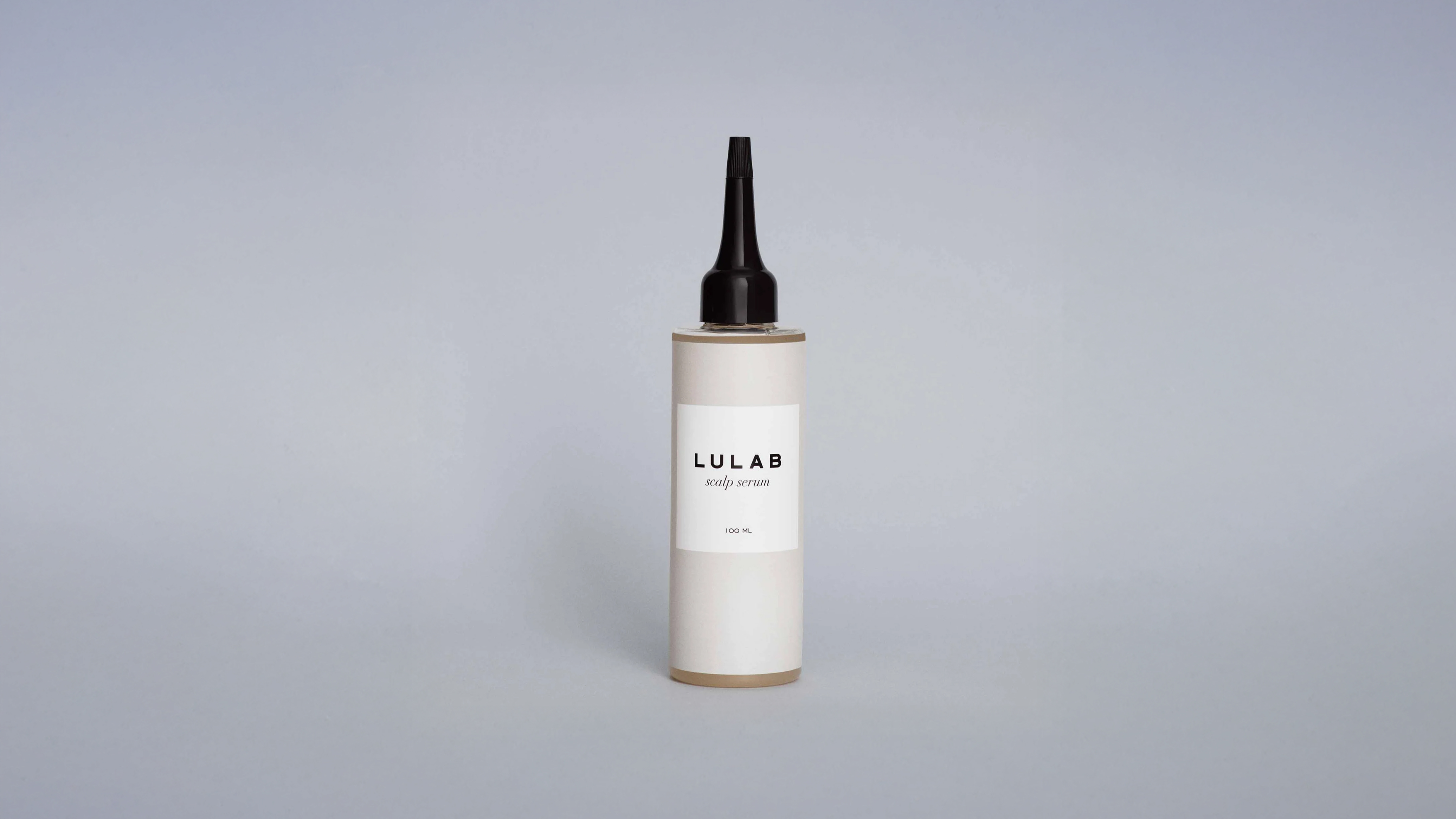 Plej din hovedbund som du plejer dit ansigt