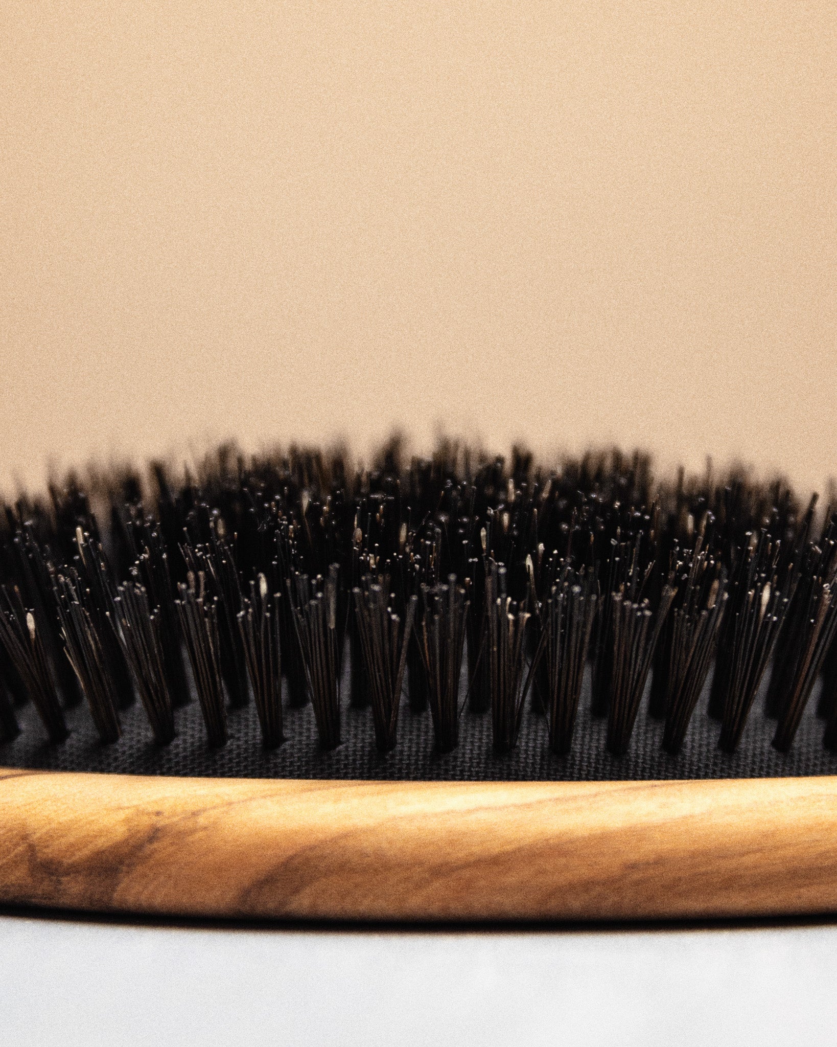 Care Brush No C1 - Fint til medium hår