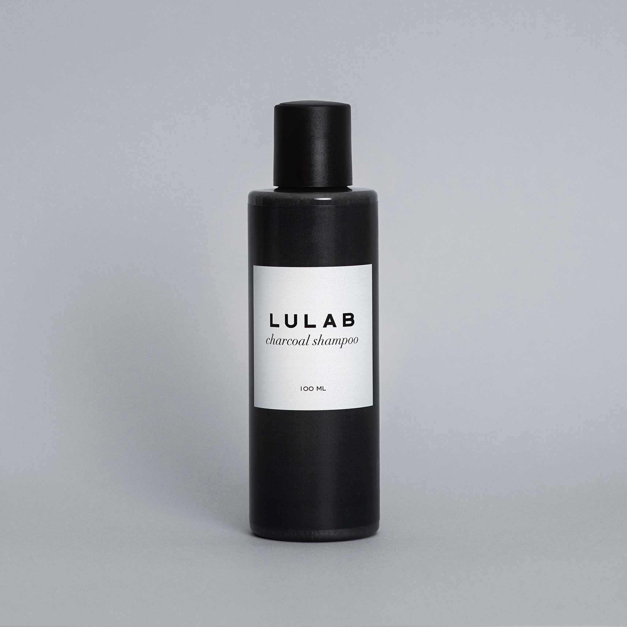 Dybderensende shampoo i rejsestørrelse 